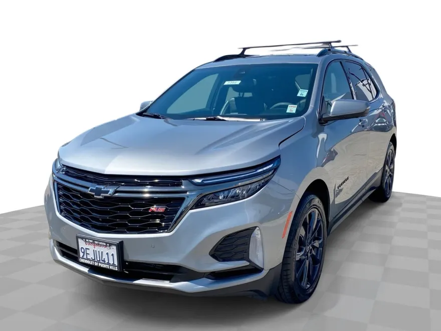 2023 Chevrolet Equinox RS photo 1