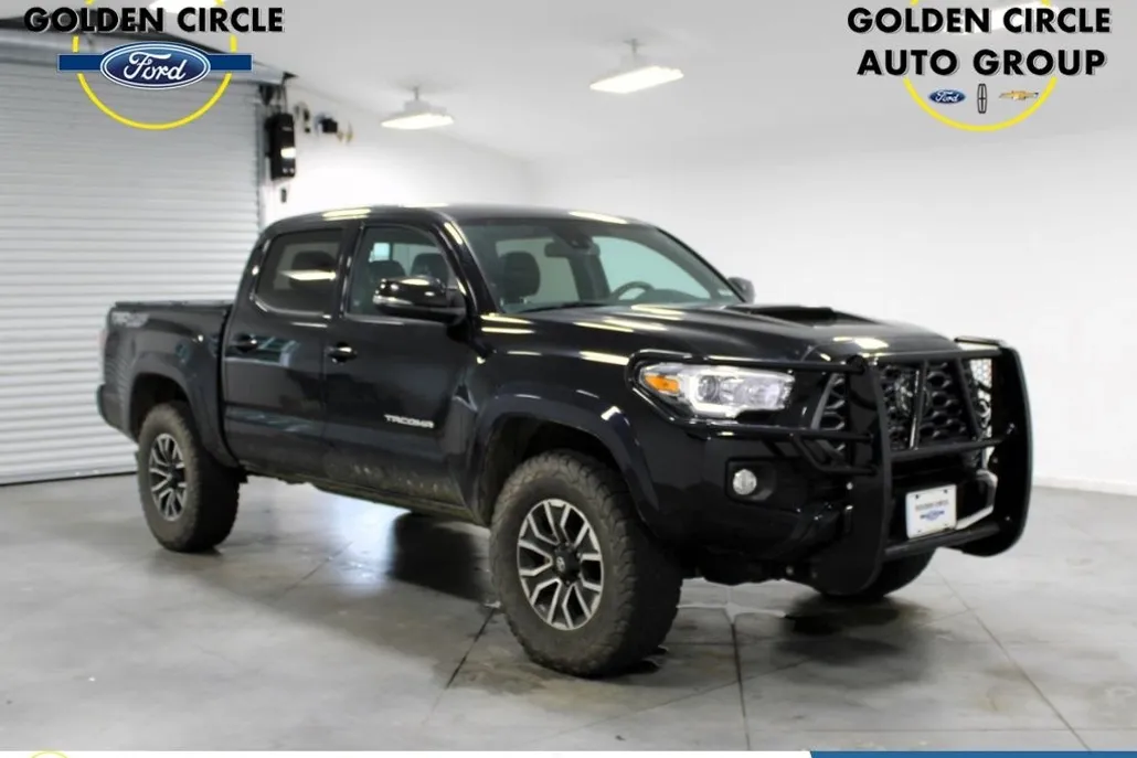 2020 Toyota Tacoma TRD Sport photo 1
