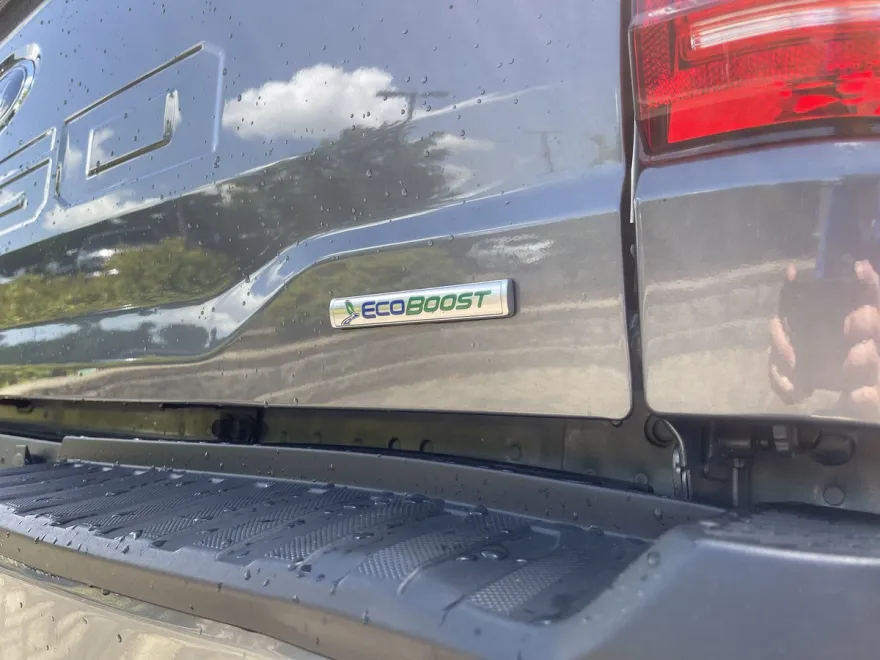 2022 Ford F-150 XLT photo 1