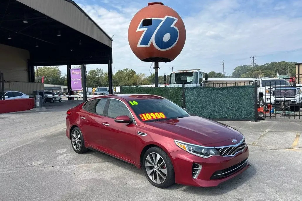 2016 Kia Optima SX Turbo photo 1