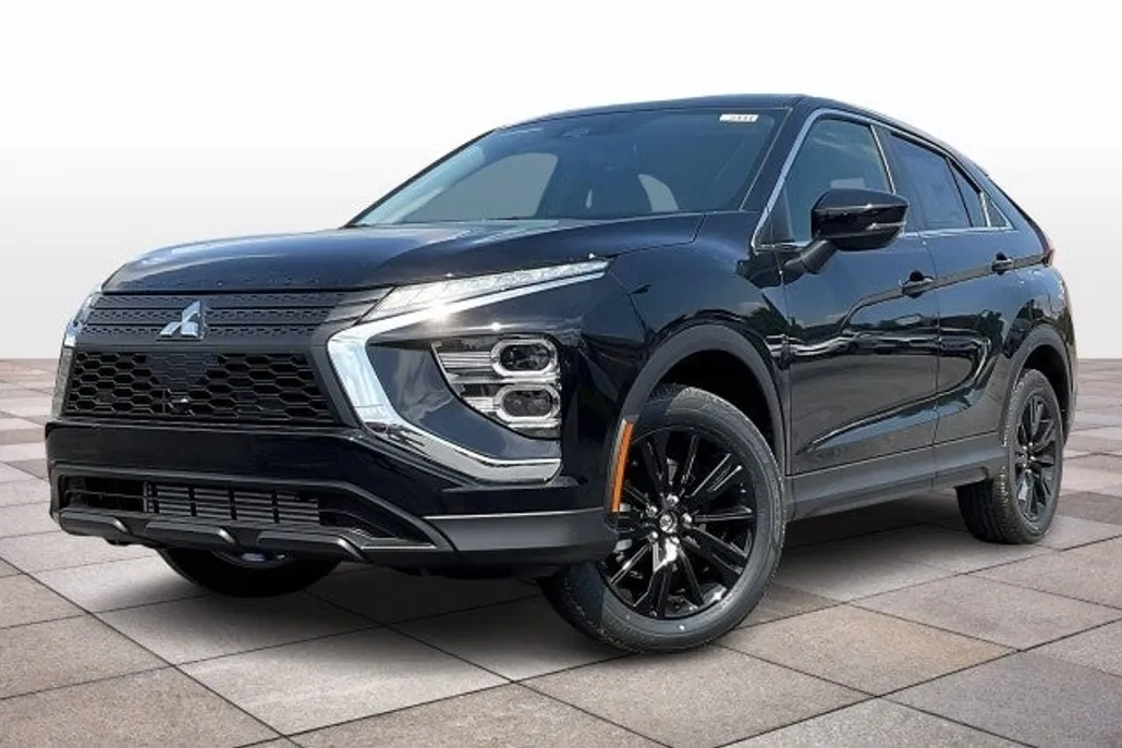 2025 Mitsubishi Eclipse Cross LE photo 1