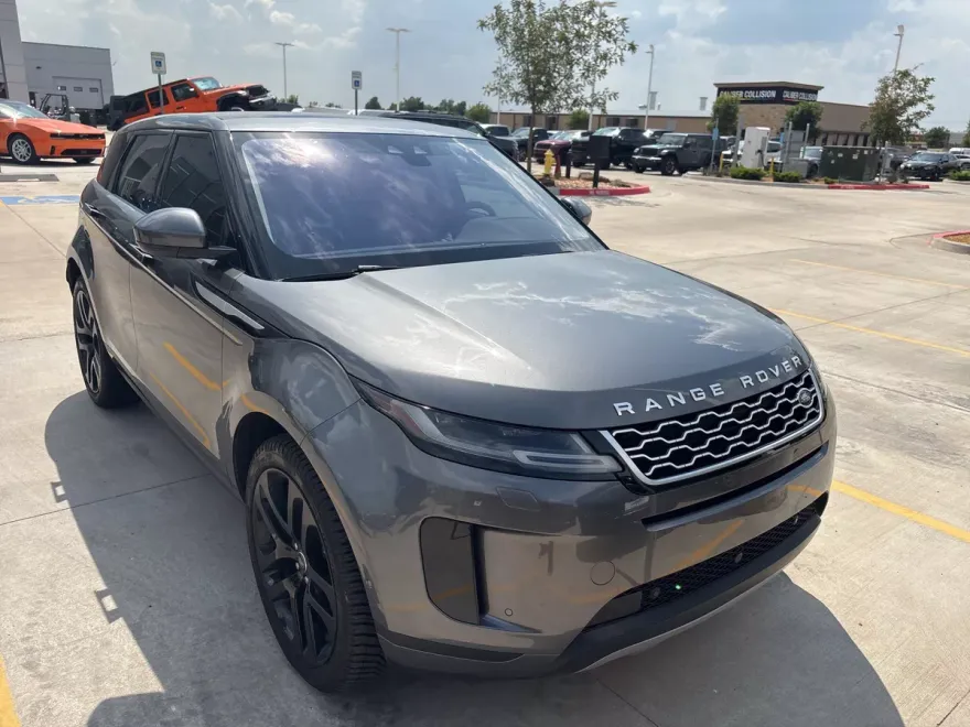 2020 Land Rover Range Rover Evoque SE photo 1