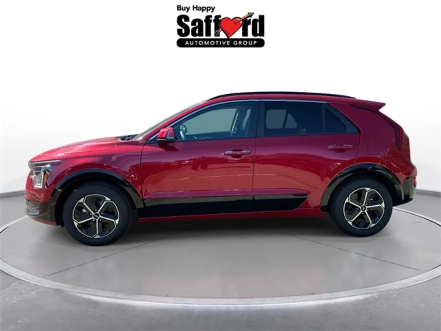 2025 Kia Niro SX photo 1