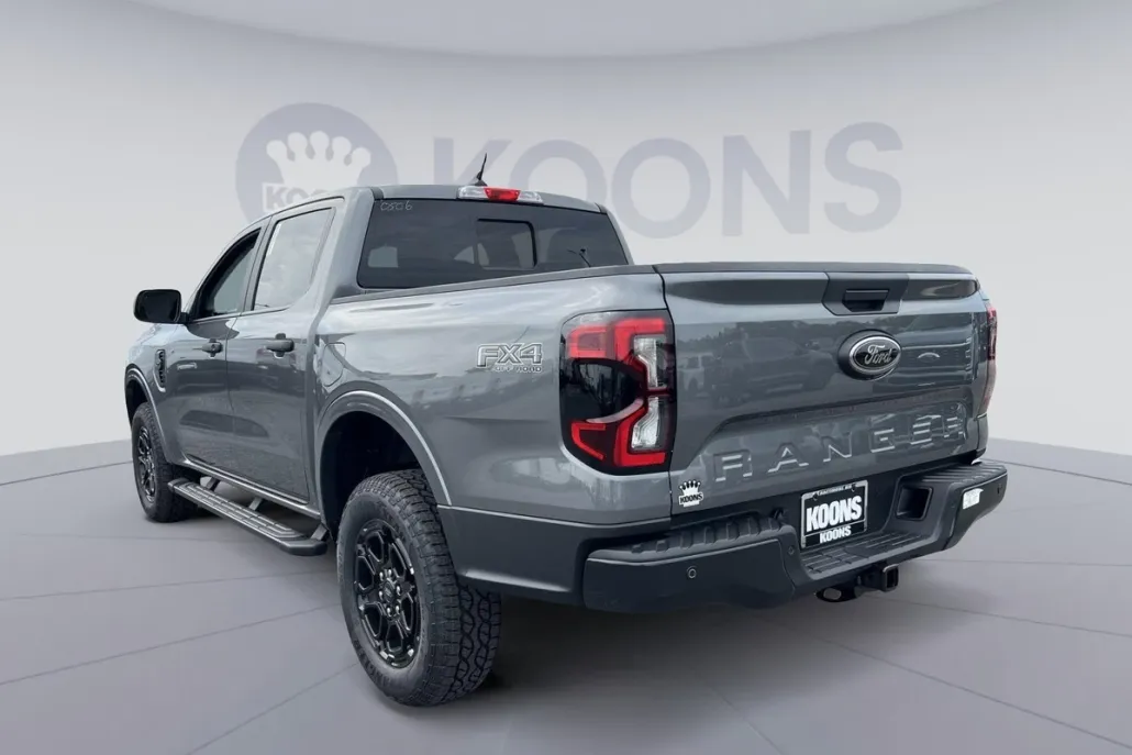 2025 Ford Ranger XLT photo 1