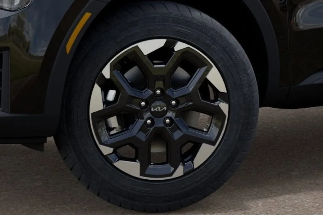 2026 Kia Sorento S photo 1