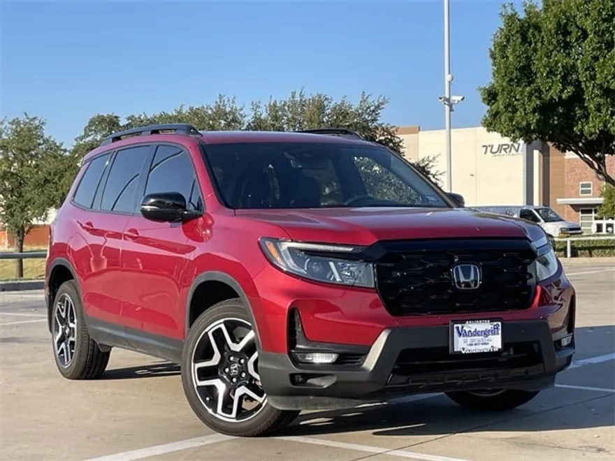 2023 Honda Passport Elite photo 1
