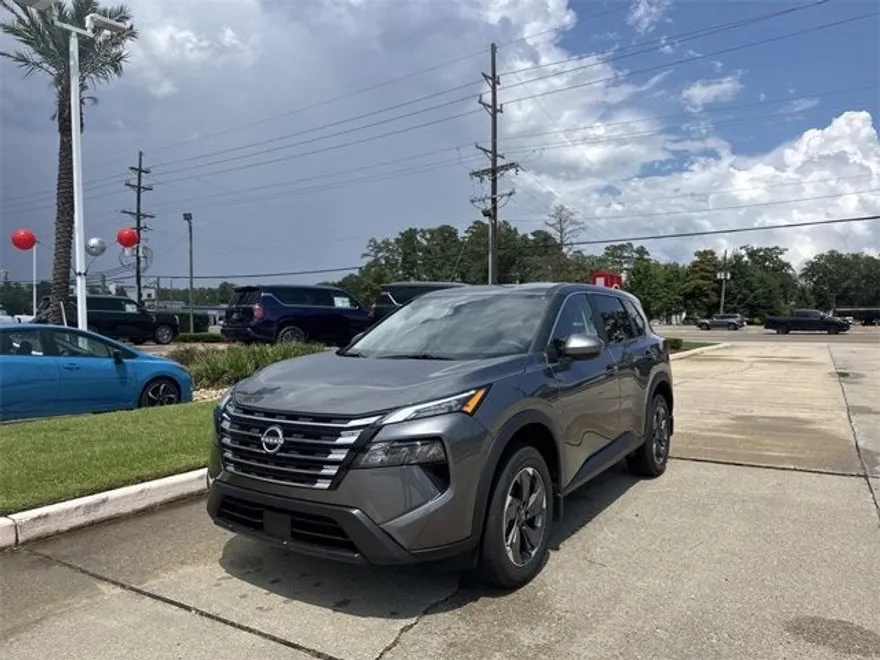 2026 Nissan Rogue SV photo 1