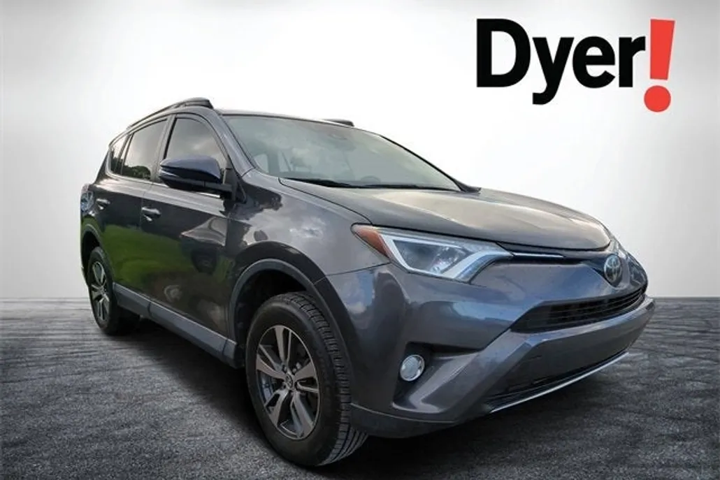 2018 Toyota RAV4 XLE photo 1