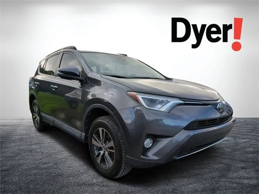 2018 Toyota RAV4 XLE photo 1