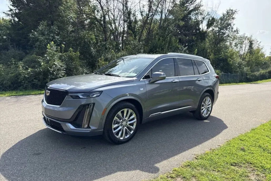 2020 Cadillac XT6 Premium Luxury photo 1