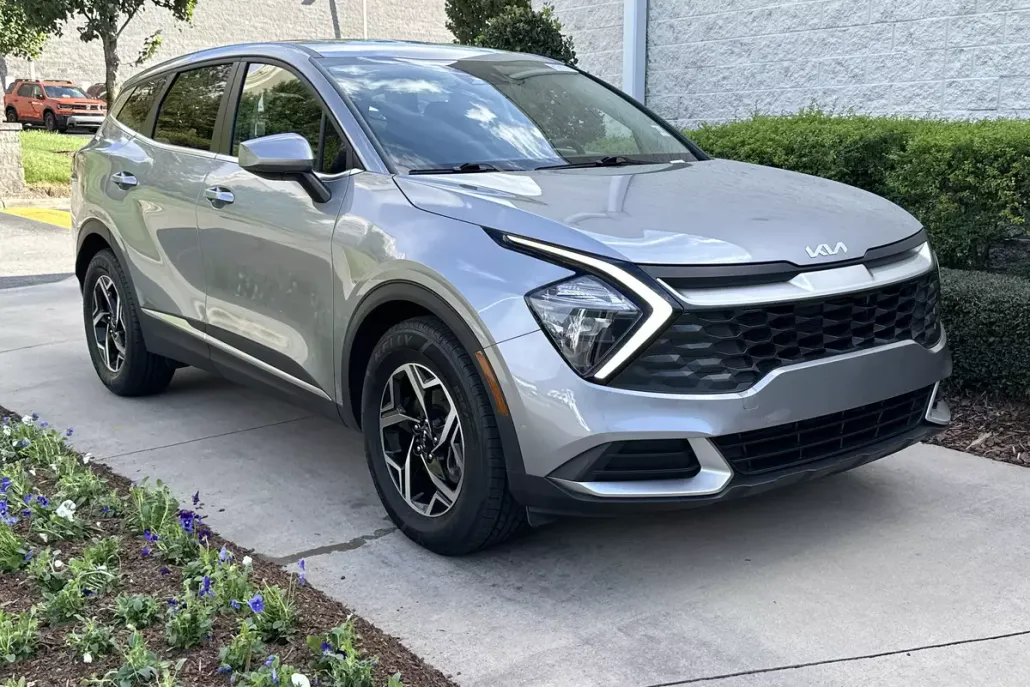 2023 Kia Sportage LX photo 1