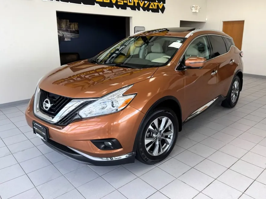 2017 Nissan Murano SL photo 1
