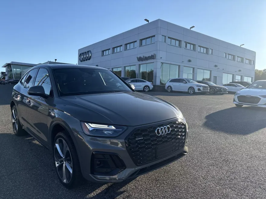 2023 Audi Q5 S line Premium Plus photo 1