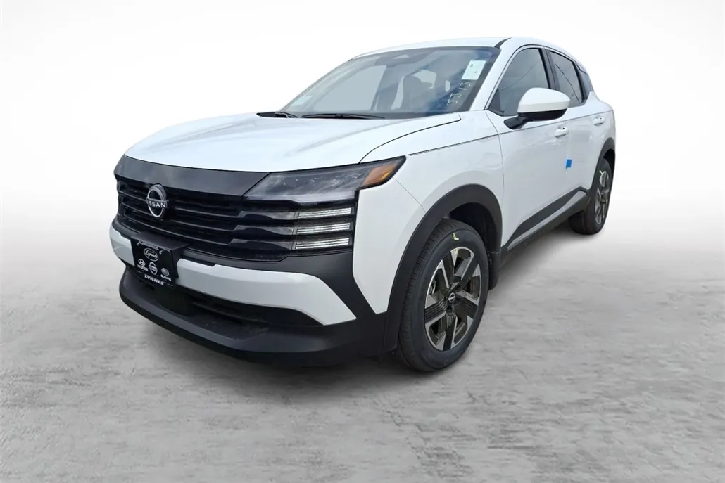 2025 Nissan Kicks SV photo 1