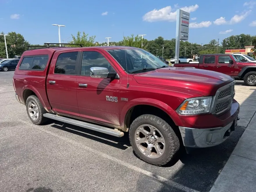 2015 Ram 1500 Laramie photo 1