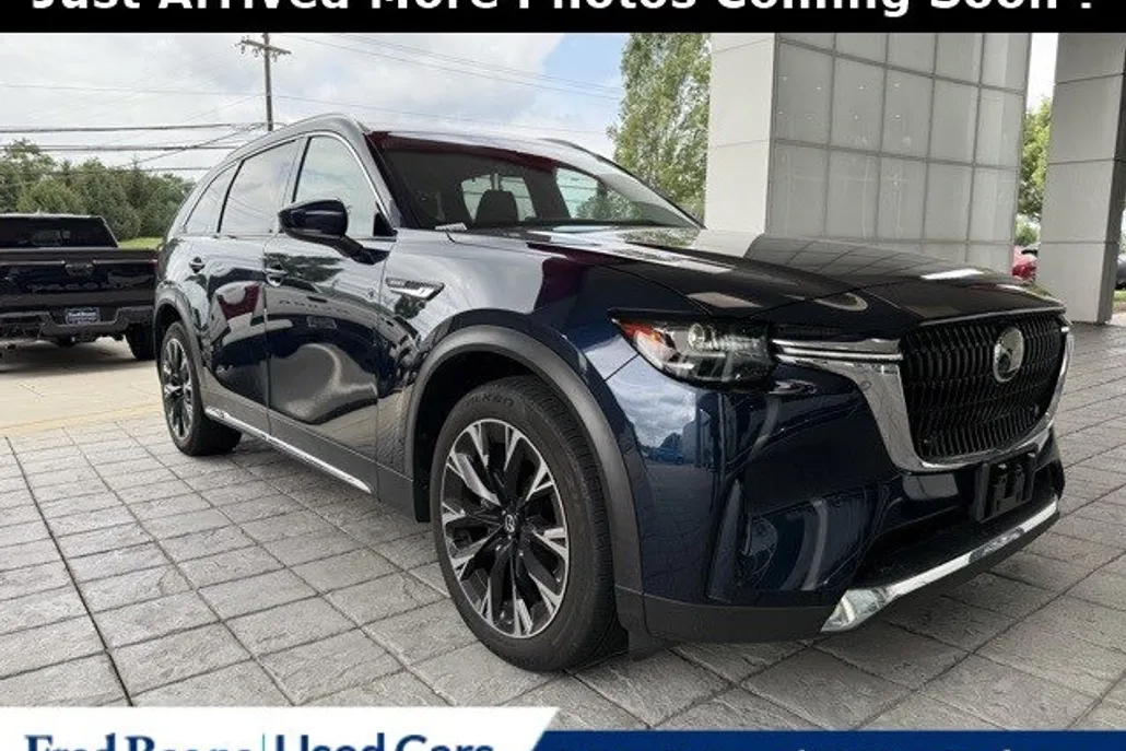 2024 Mazda CX-90 Plug-in Hybrid Premium photo 1