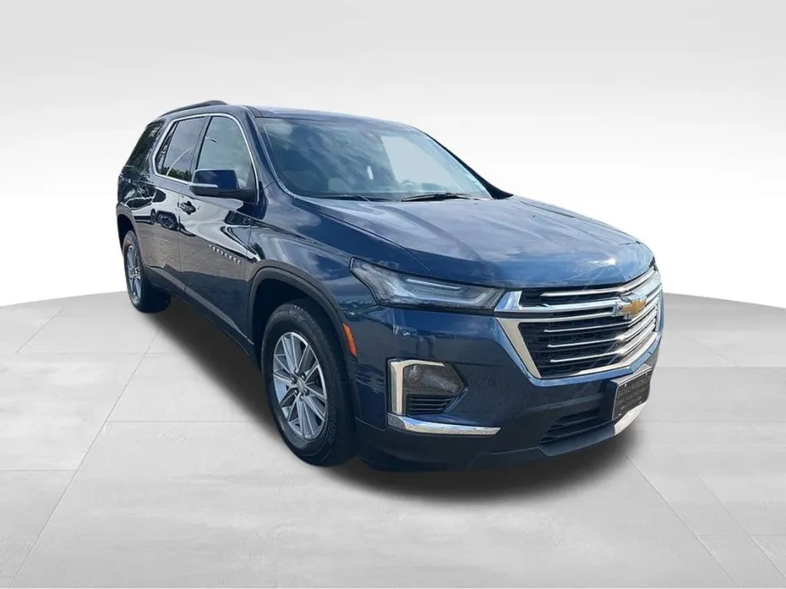 2023 Chevrolet Traverse Cloth 1LT photo 1