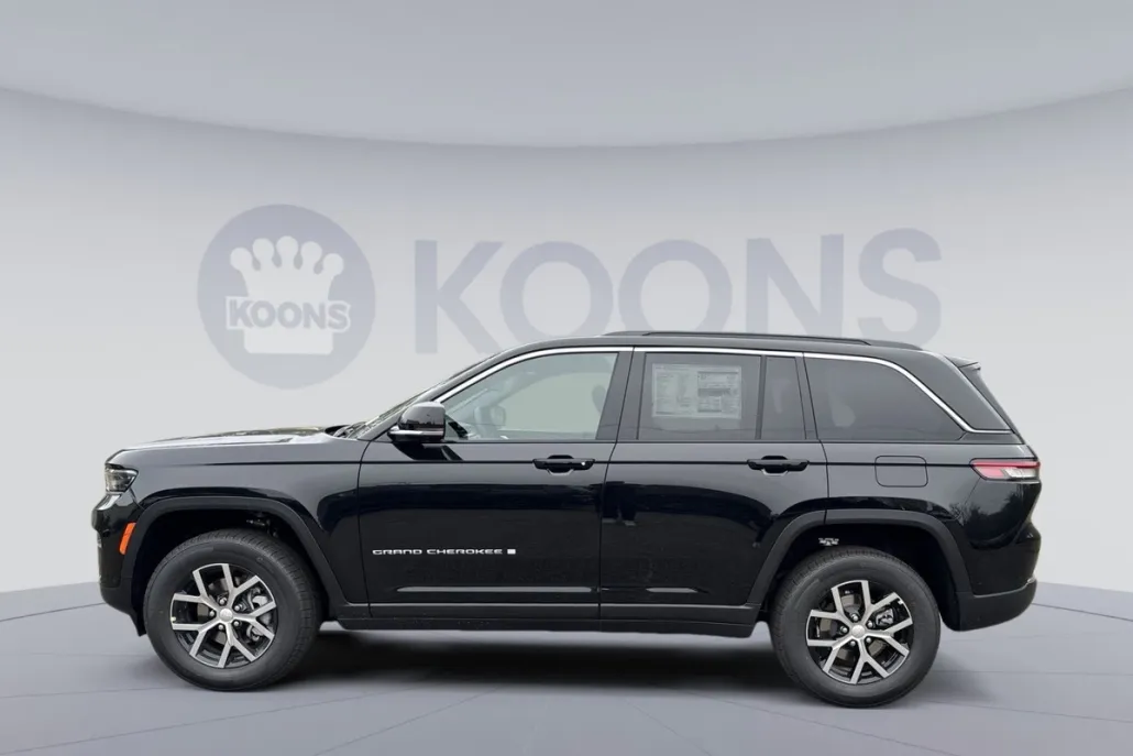 2025 Jeep Grand Cherokee Limited photo 1