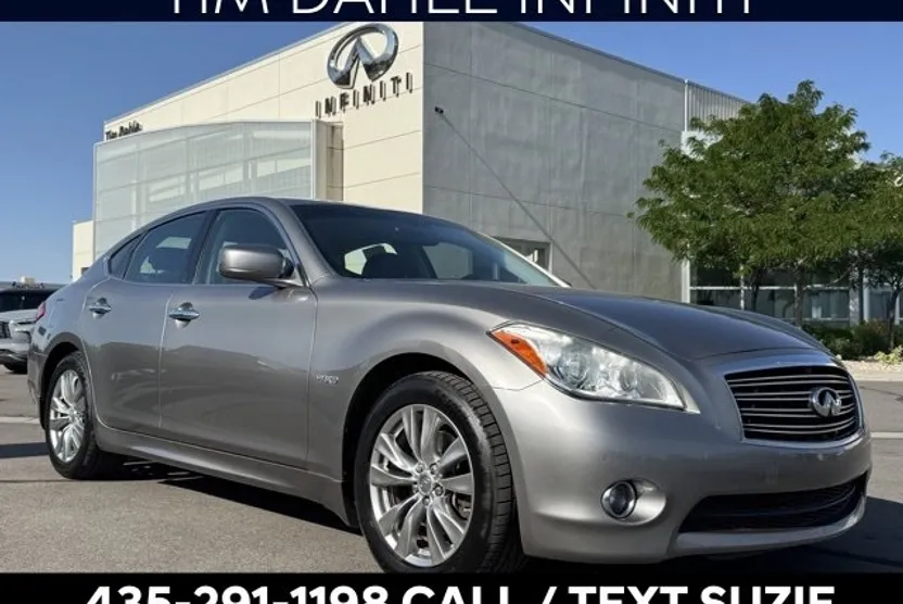 2012 Infiniti M35h photo 1