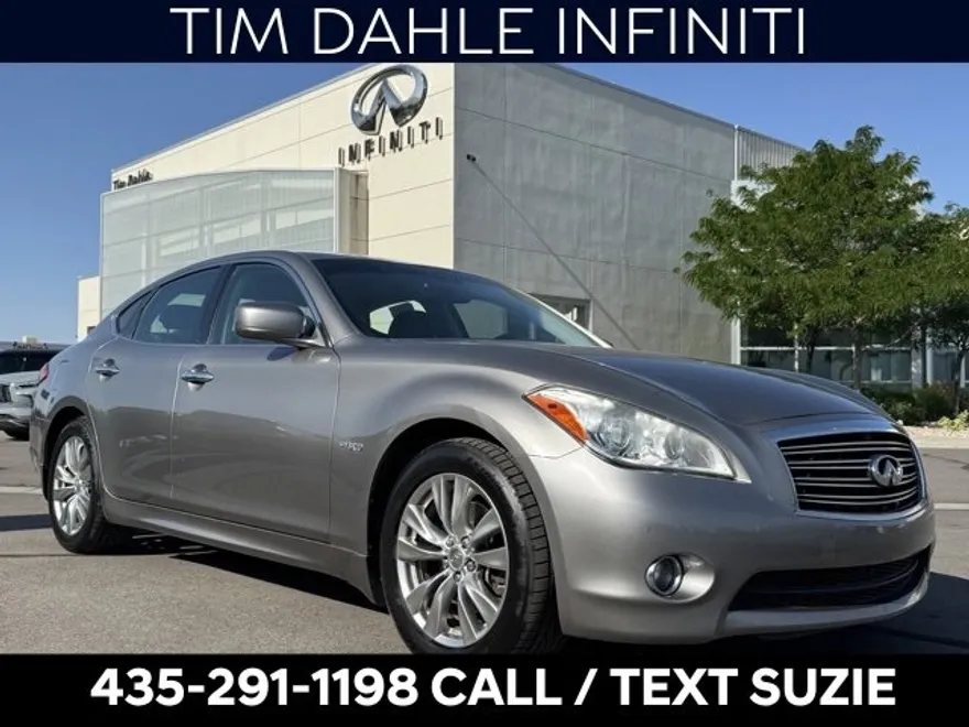 2012 Infiniti M35h photo 1