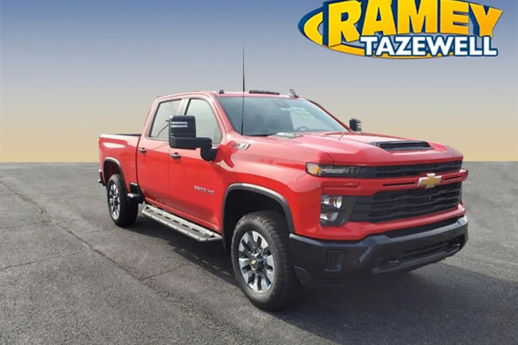 2025 Chevrolet Silverado 2500HD Custom photo 1