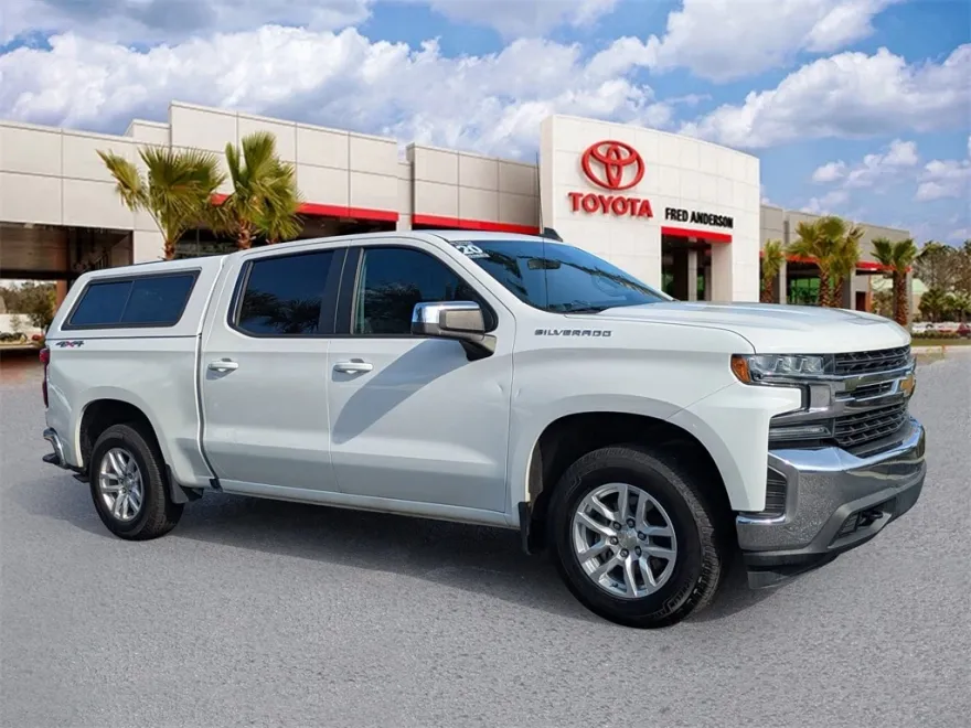 2020 Chevrolet Silverado 1500 LT photo 1