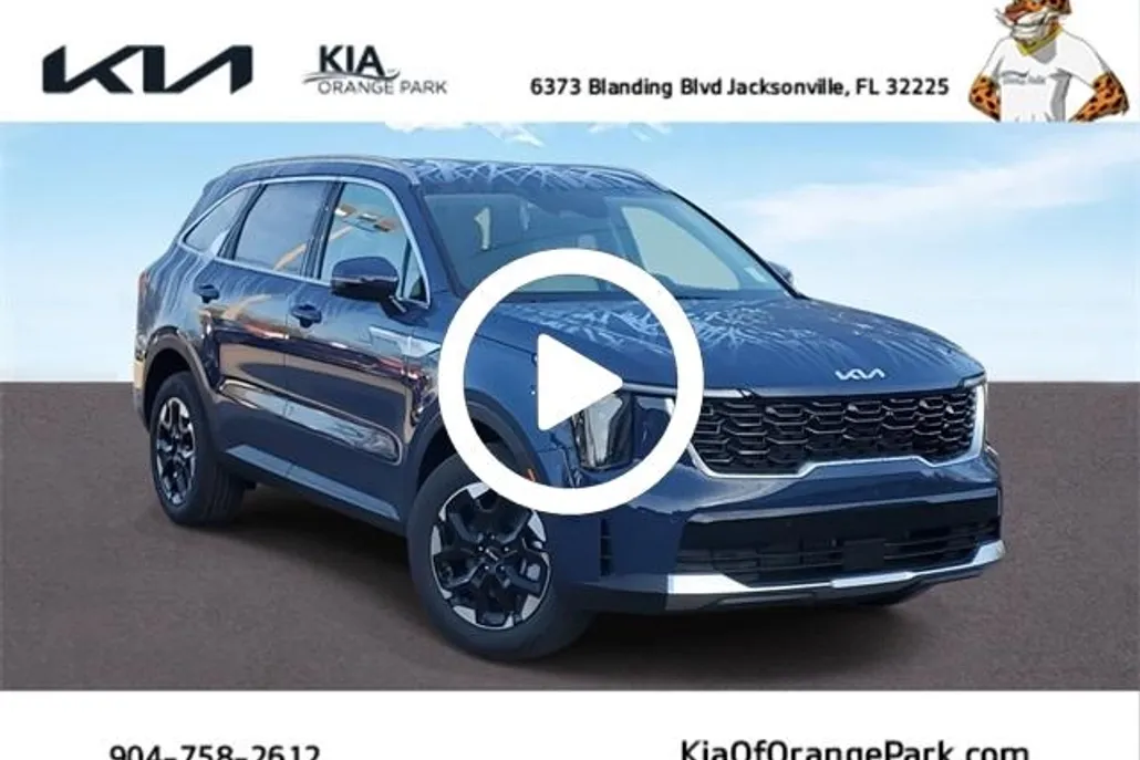 2025 Kia Sorento S photo 1
