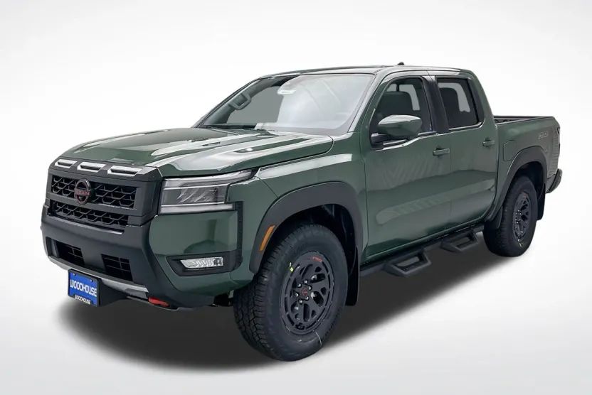2025 Nissan Frontier PRO-4X photo 1