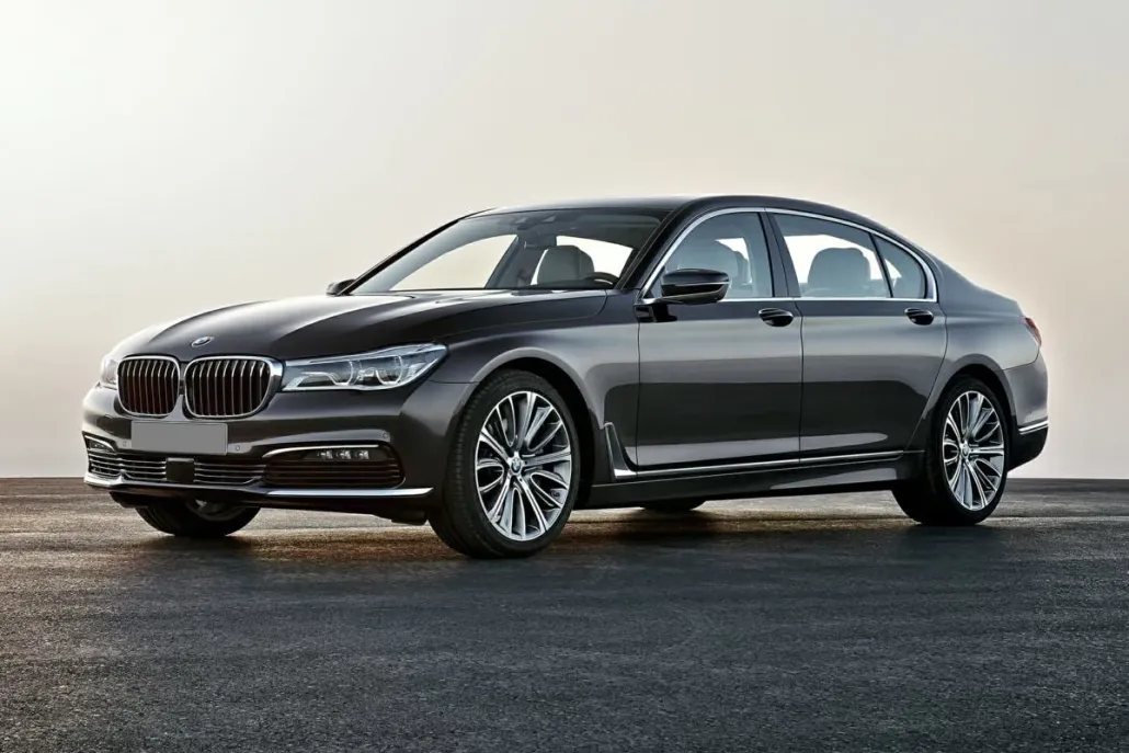 2016 Bmw 740i 7-series photo 1