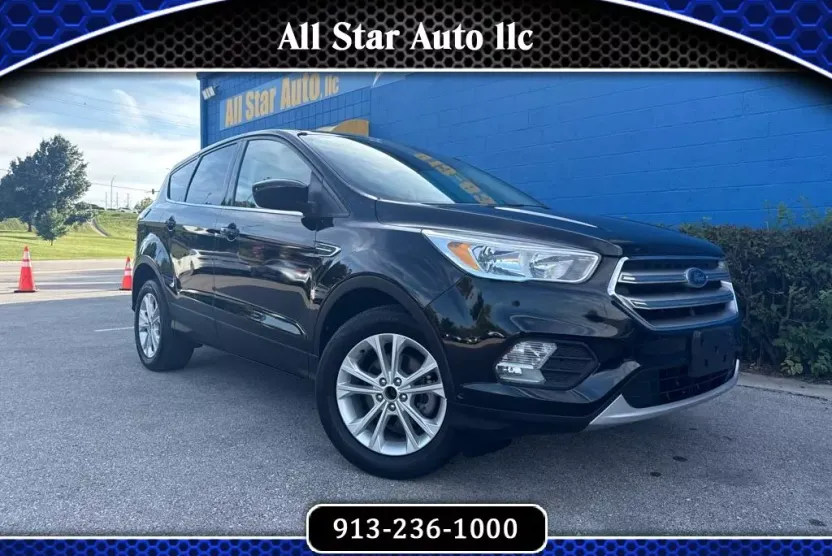 2017 Ford Escape SE photo 1
