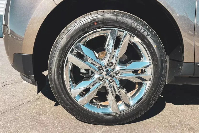 2013 Ford Edge Limited photo 1