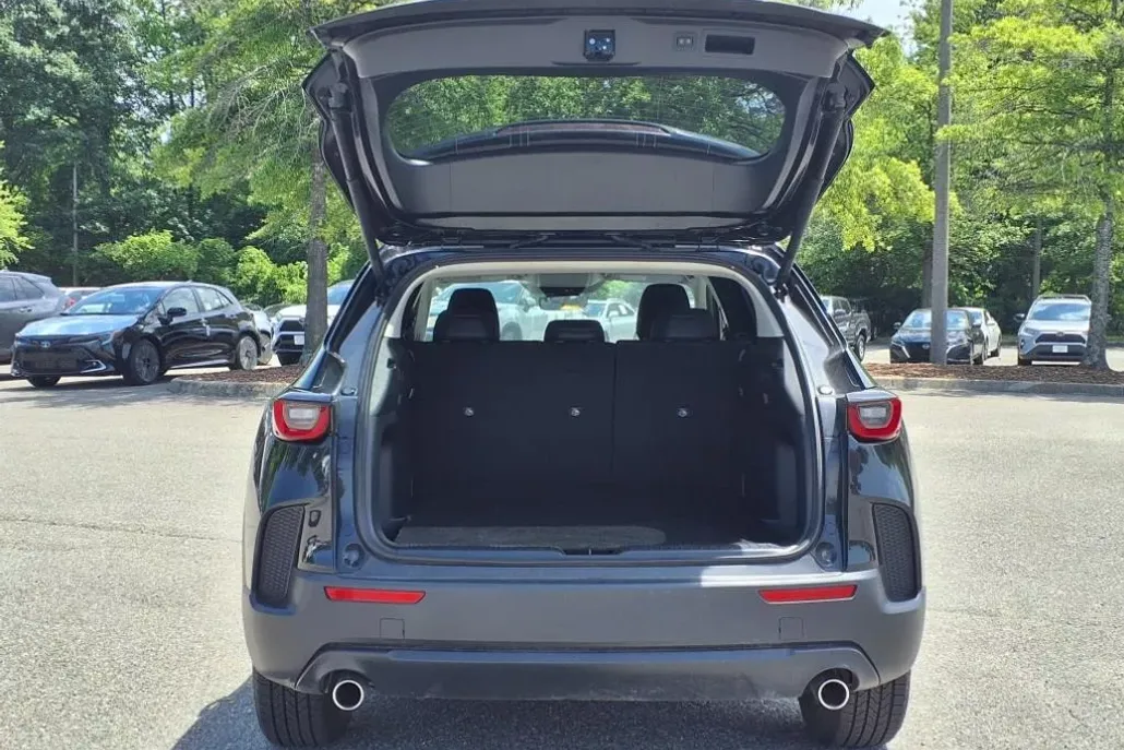 2024 Mazda CX-50 2.5 S Preferred photo 1