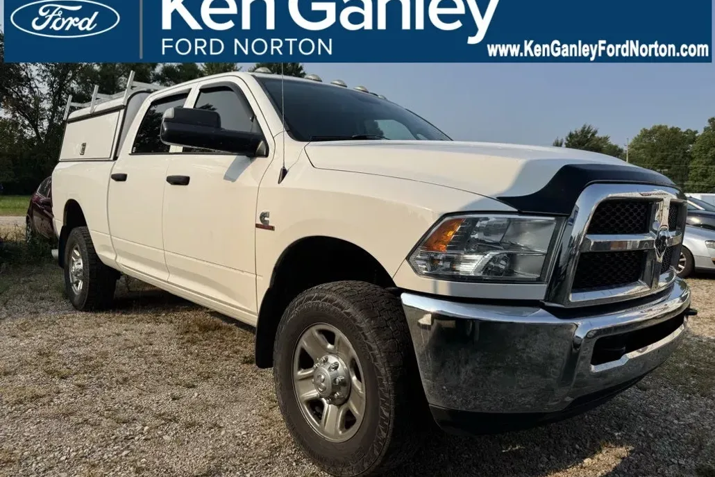 2017 Ram 2500 Tradesman photo 1