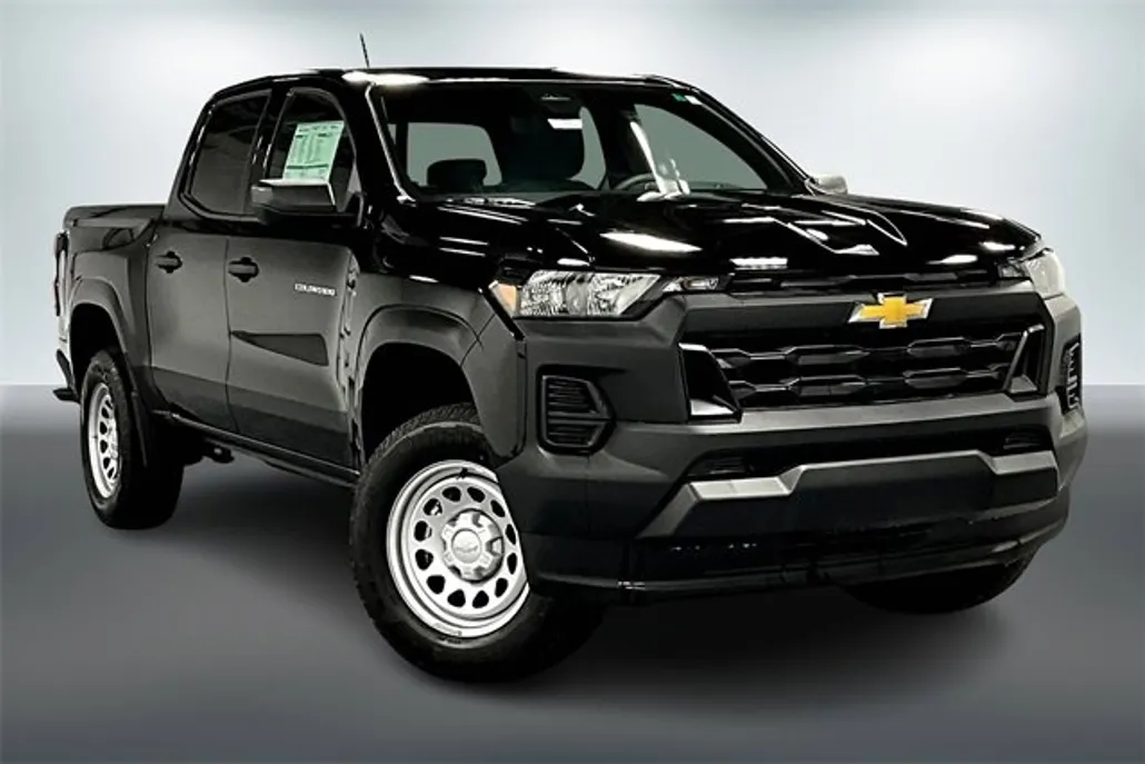 2026 Chevrolet Colorado Work Truck photo 1