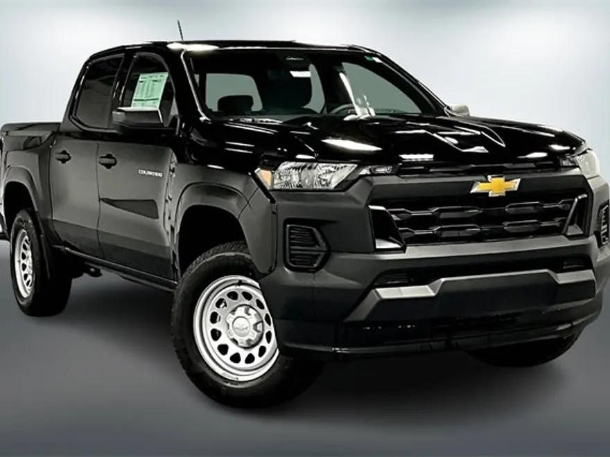 2026 Chevrolet Colorado Work Truck photo 1