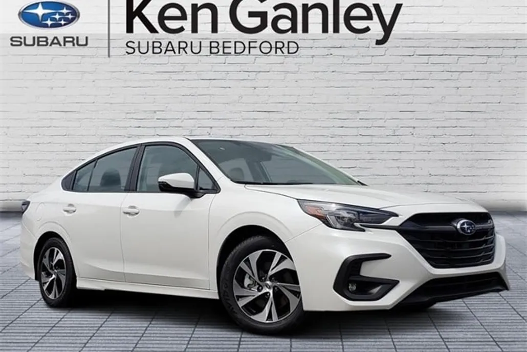 2025 Subaru Legacy Premium photo 1