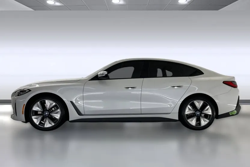 2023 Bmw i4 eDrive35 photo 1