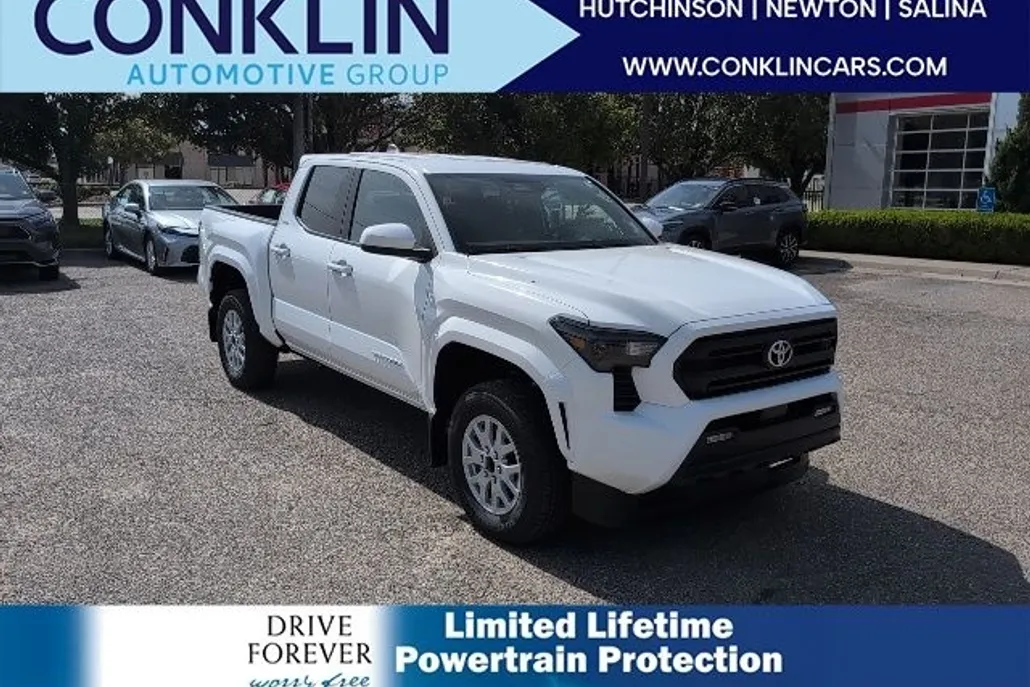 2025 Toyota Tacoma SR5 photo 1