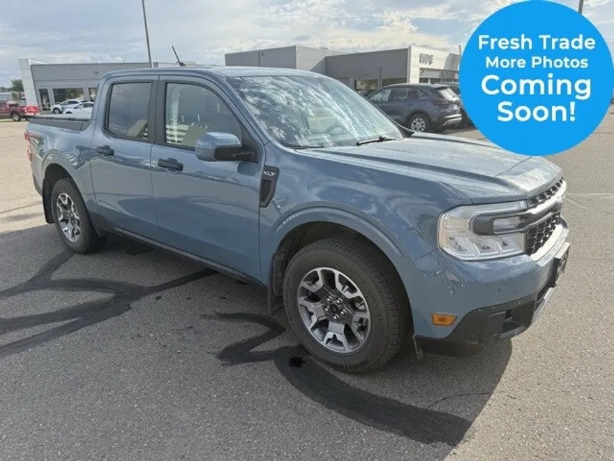 2022 Ford Maverick XLT photo 1