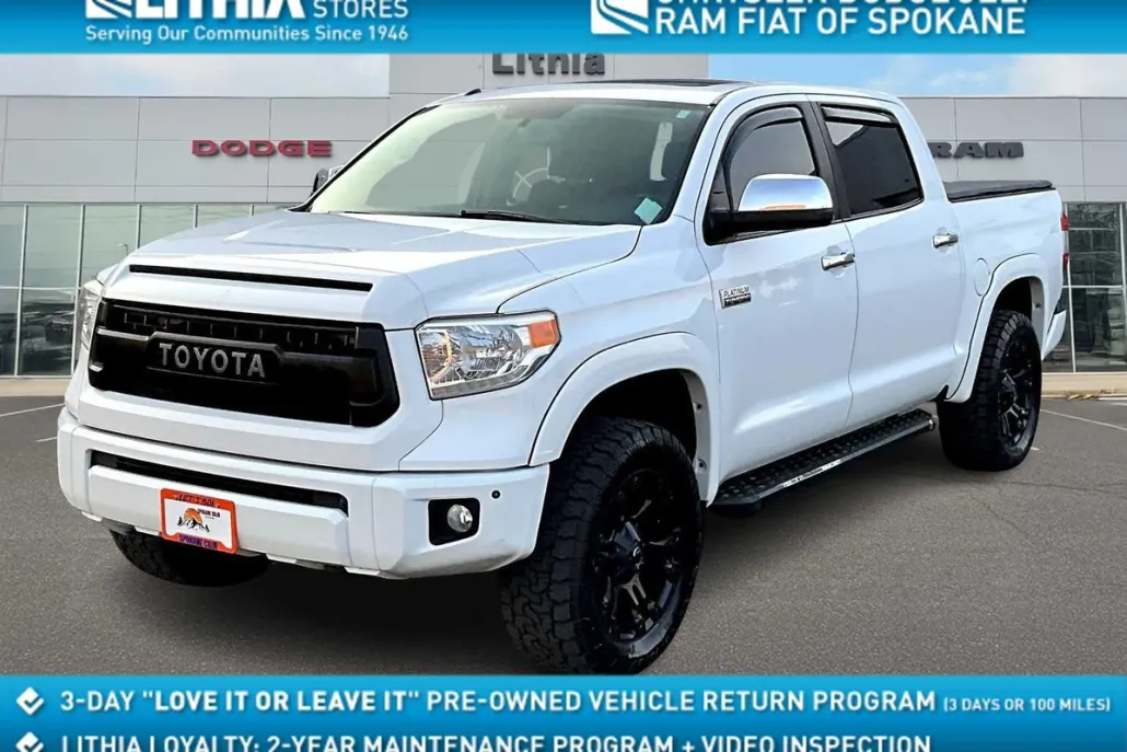2016 Toyota Tundra Platinum photo 1