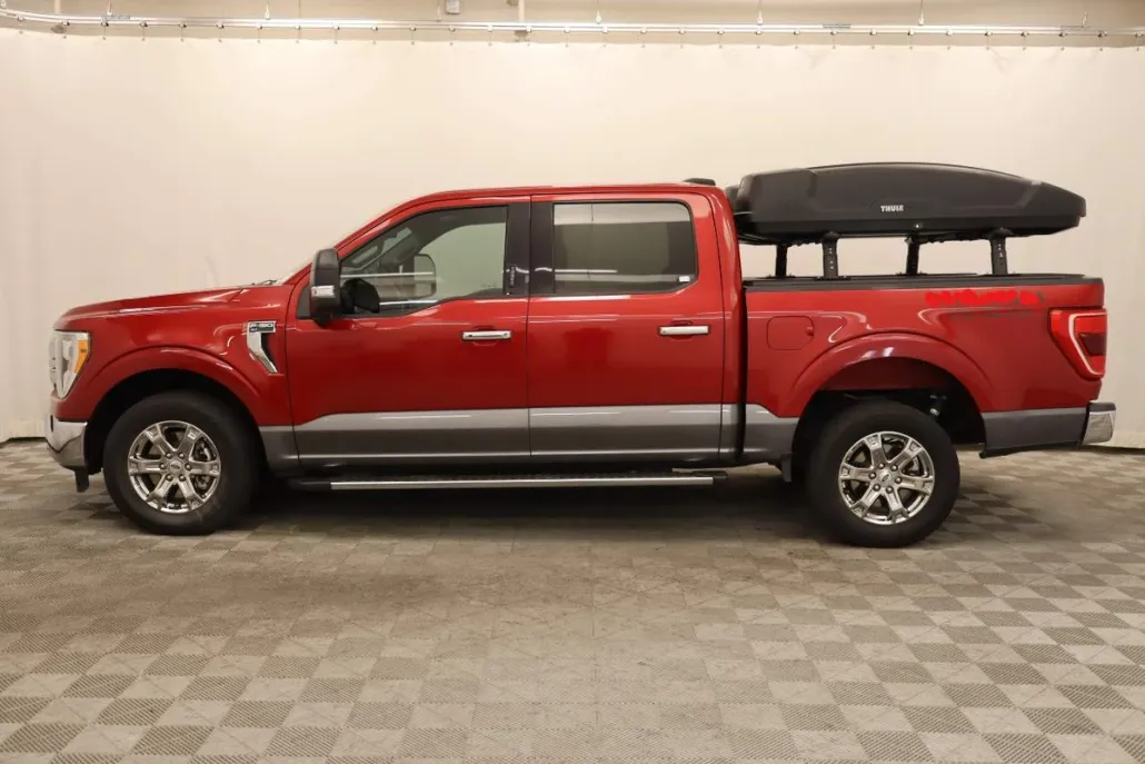2021 Ford F-150 XLT photo 1