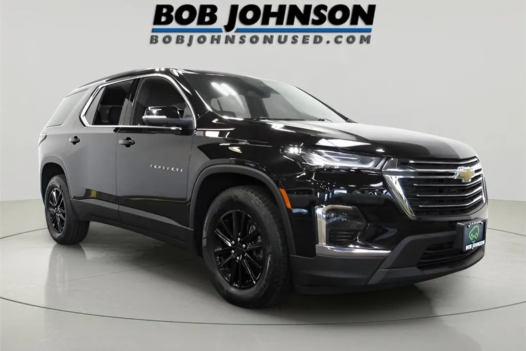 2023 Chevrolet Traverse Leather photo 1