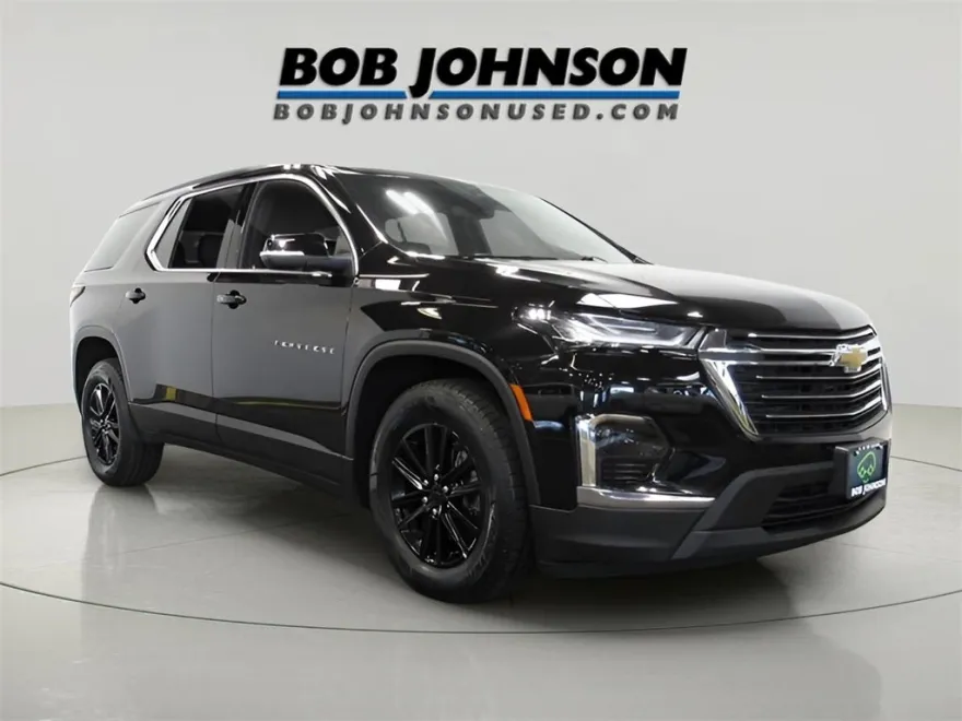 2023 Chevrolet Traverse Leather photo 1