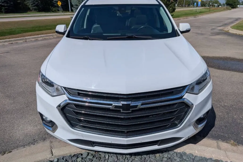2019 Chevrolet Traverse Premier photo 1