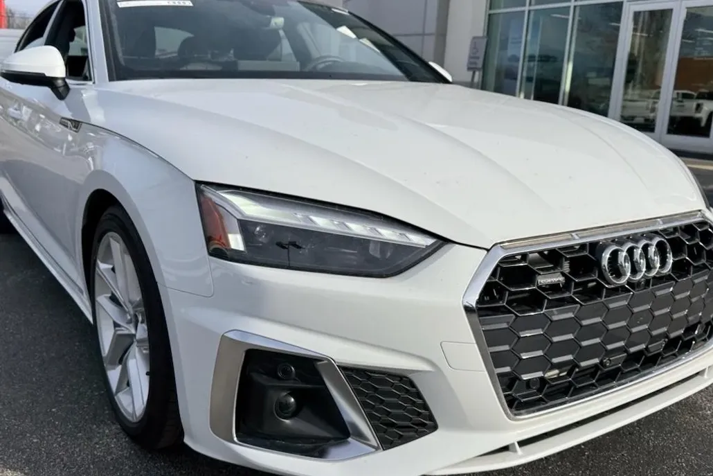2024 Audi A5 S line Quattro Premium Plus photo 1