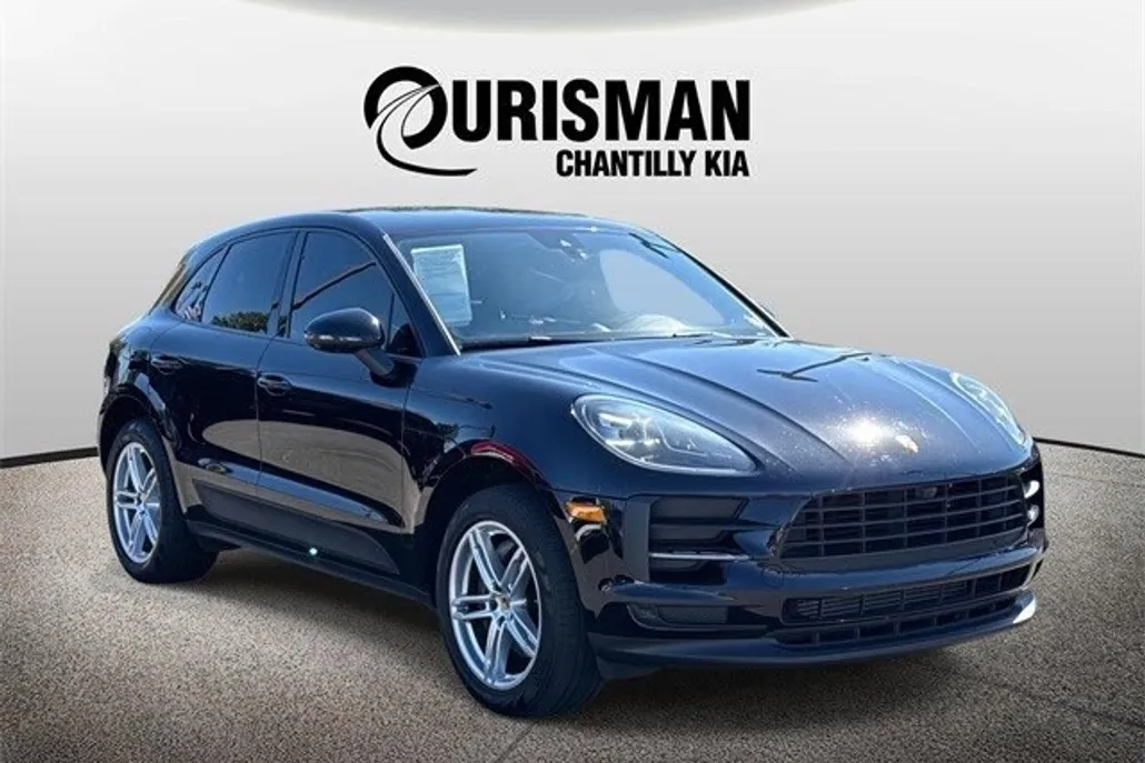 2021 Porsche Macan Base photo 1