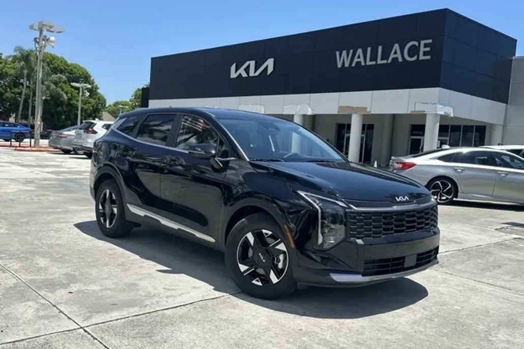 2026 Kia Sportage LX photo 1