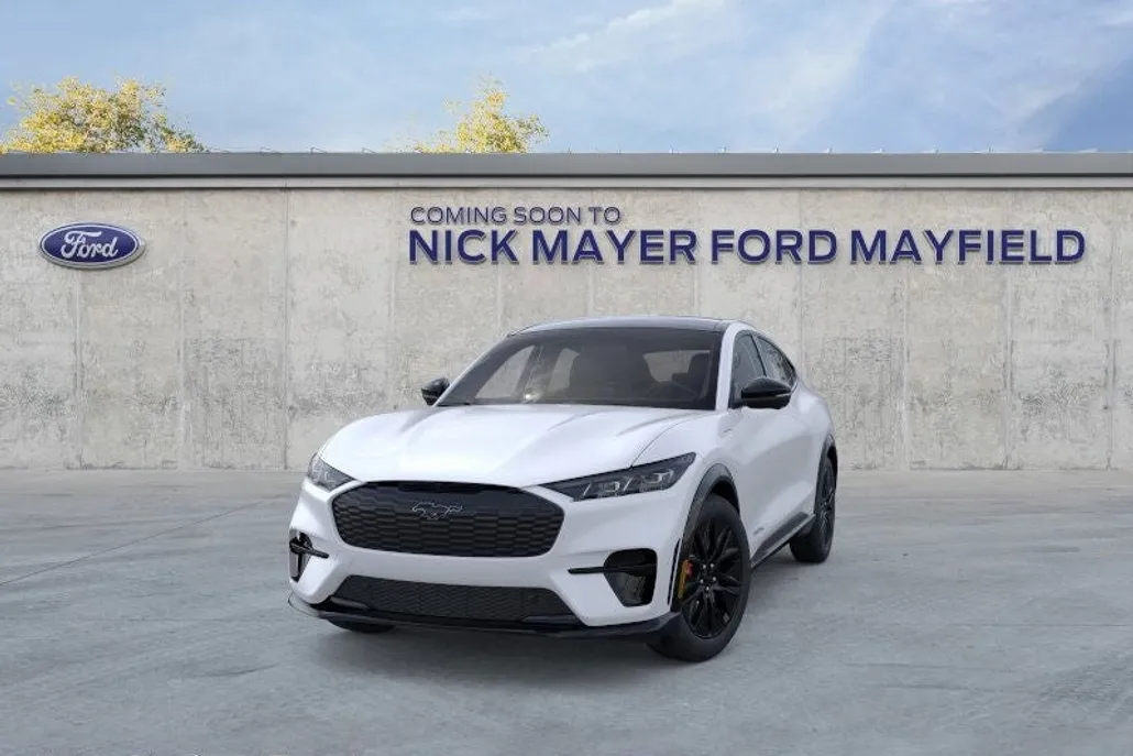 2025 Ford Mustang Mach-E Premium photo 1