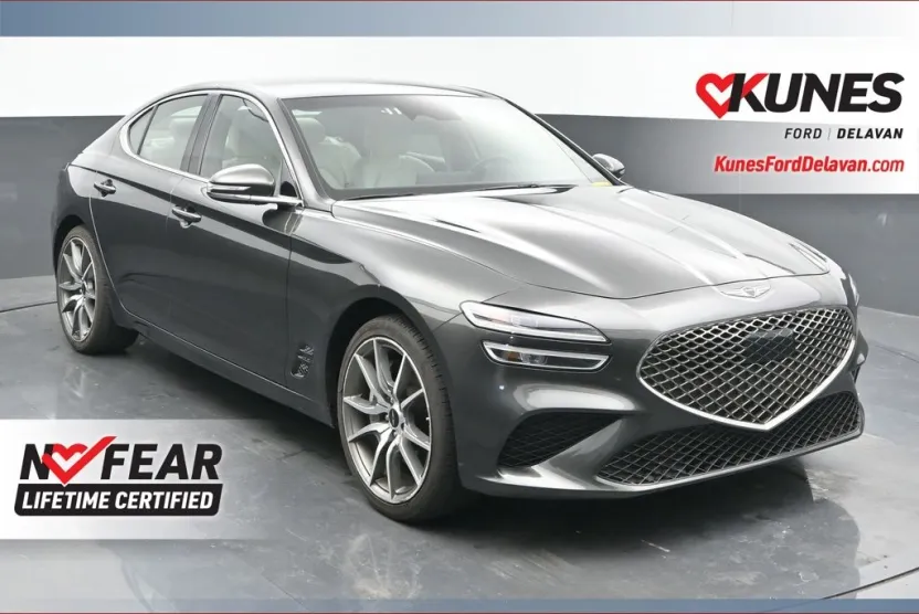 2024 Genesis G70 2.5T photo 1