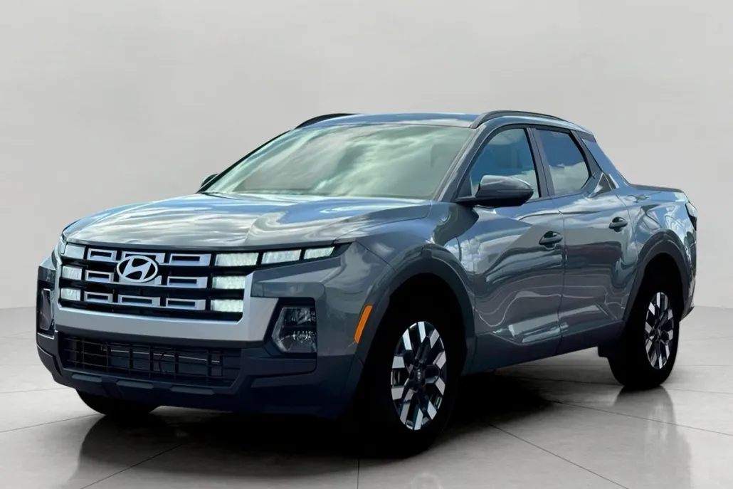 2025 Hyundai Santa Cruz SEL Activity photo 1
